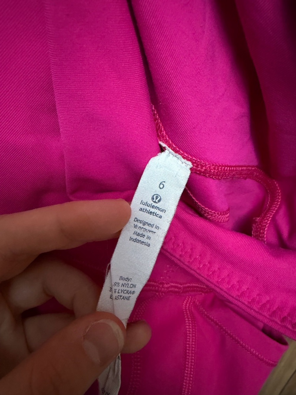 Hot Pink High-Waist Lululemon leggings - Picture 4 of 4